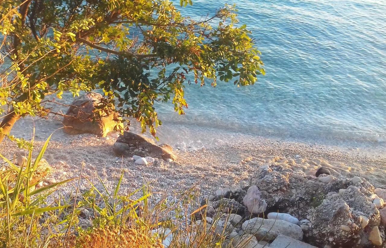 Maramare Apartments Stara Baška 外观 照片